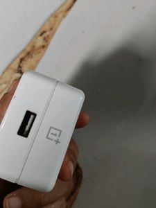 Warp Charge 65 Power Adapter