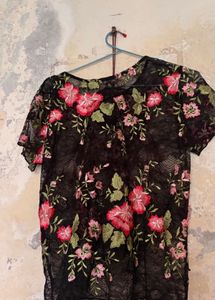 Chic Floral Lace Top