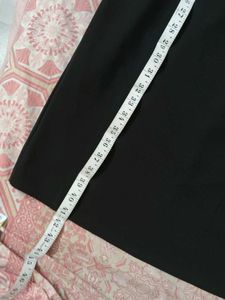 Chic Black Dress ( Brand New)