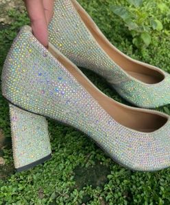 Sparkling Pointed Toe Heels