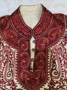 Elegant Kashmiri Embroidered Kurta