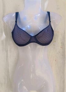 8278. VS bralette