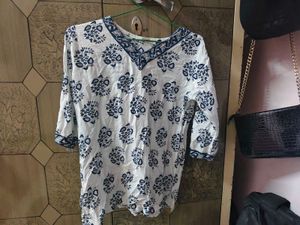 white short kurti