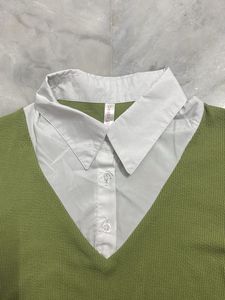 In Green And White With Collar Pattern