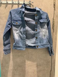 Denim Jacket - Stylish & Versatile