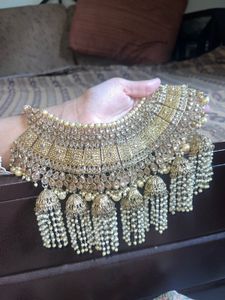 Exquisite Kundan & Pearl Choker Necklace Set