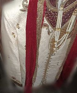 Men's Ethnic Embroidered Sherwani Set of 4