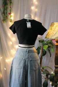 Ribbed Black Crop Top