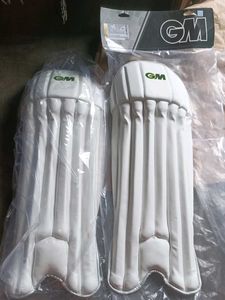 GM Cricket wicket keeping Pads