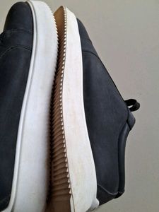 Stylish Black Sneakers