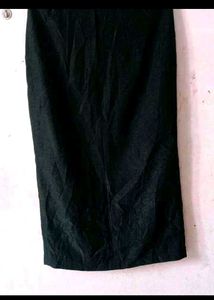 Chic Black Pencil Skirt