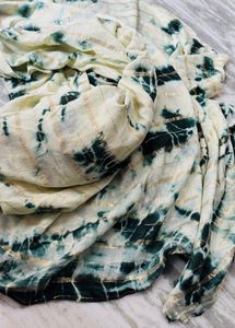 Cream &amp; Teal Tie-Dye saree