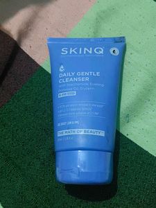 SKINQ Daily Gentle Cleanser