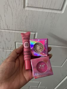 🦄3-Huda Matte Me Liquid Blusher