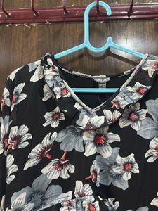 Chic Floral Print Mini Dress