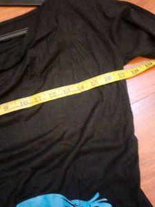 (Buy 1 Get one) Graphic tee