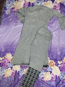 Stylish Grey Kurta with Leggings Set