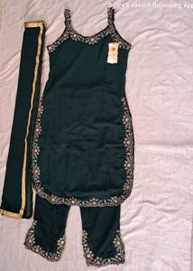 Beautiful Party wear Kurta Set With Dupatta