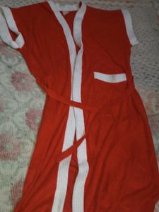 Red  bathroom gown with women
