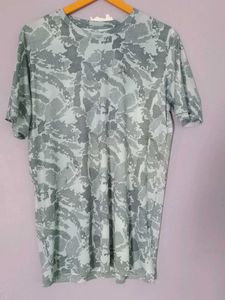 Camouflage Print T-Shirt