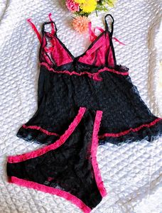 Vintage Victoria's Secret Lingerie set 👍
