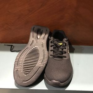 Black Sports Shoes