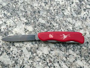 victorinox Hunter