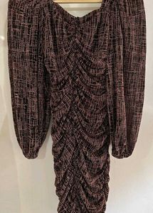 Chic Ruched Long Sleeve Dress