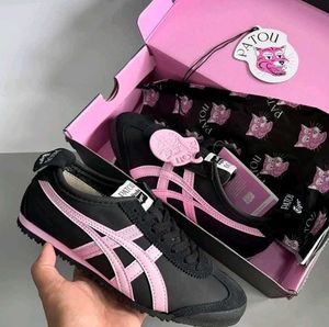 Onitsuka Tiger Sneakers