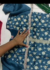 Stylish Blue Floral Kurta Set