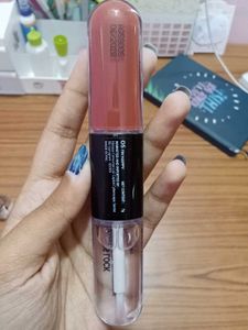 Staze Bake Gloss Lock Lipstick
