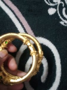 Vintage Gold-Tone Bangles