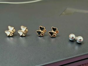 ✨ Elegant Stud Earring Set - 3 Pairs ✨ Free gift