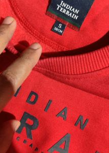 Indian Terrain Red Sweatshirt