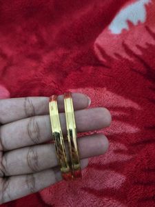 Elegant Set of 2 Gold Kada for Women