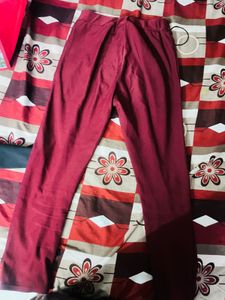 Stylish Cropped Leggings
