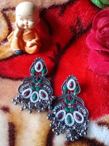 all earrings new no coins