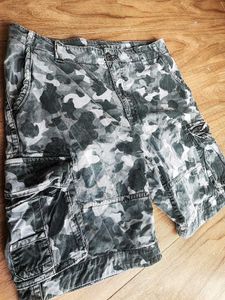 Unisex Camo Cargo Jorts