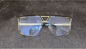 Stylish Oversized Sunglasses
