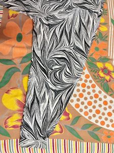 Unique Black & White Swirl Print Top with balloon