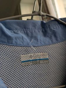 Columbia Light Blue Short Sleeve Button-Up Shirt
