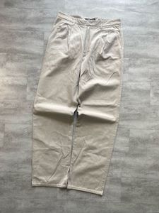 Pleated Pant