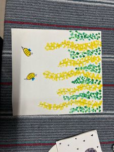 Cute Bee & Flower Painting