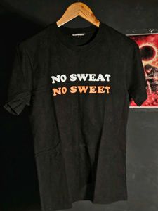Vannworks t-shirt, like new, Size- S.
