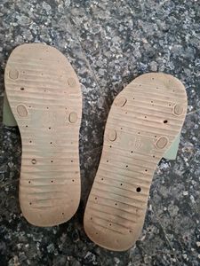 Sandal