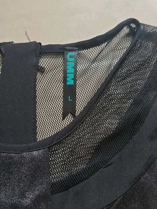 Chic Metallic Top with net on neck and sleeves