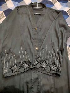 Elegant abaya