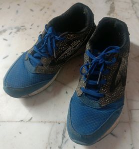Blue & Black Running Shoes