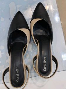 Chic Black & Beige Pointed Heels