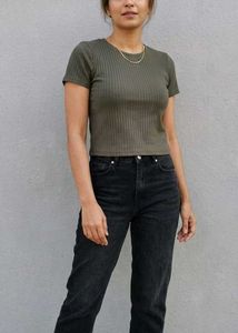 Ribbed Olive Green Cropped T-Shirt